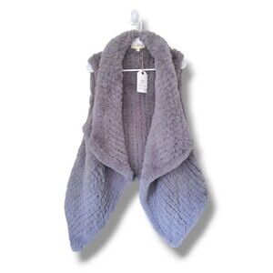 NWT Cotton Chicks Gray Faux Fur Open Front Vest Sz M/L